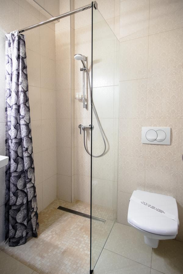 Hotel Turist Fălticeni Extérieur photo